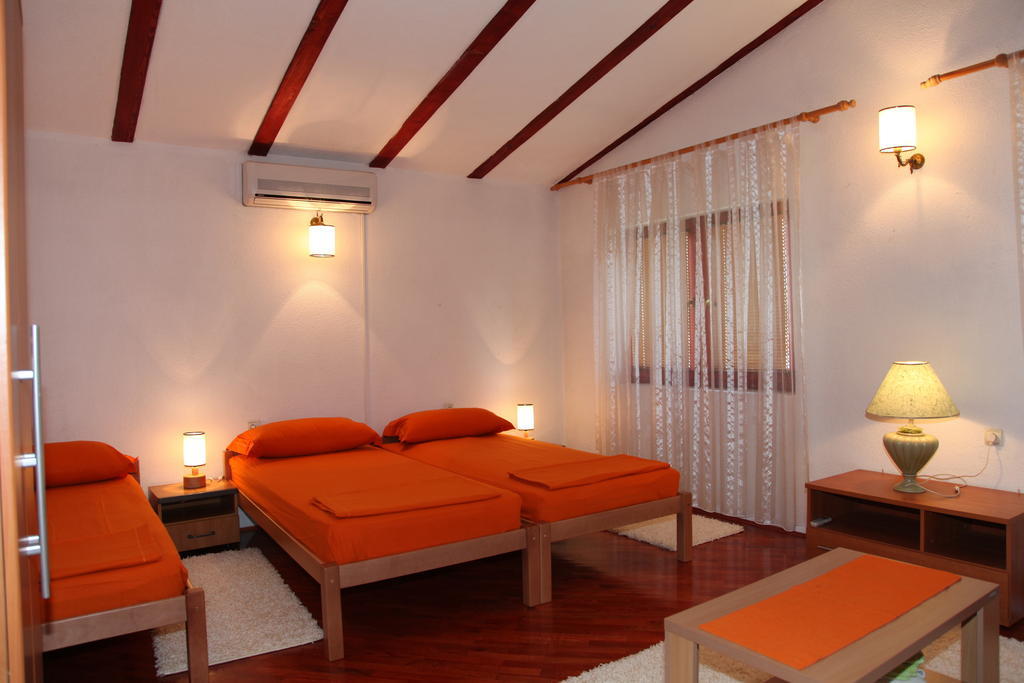 Guest House Goa Mostar Extérieur photo